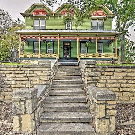 The Lilly House Historic Glen Rose Home With Porch! Екстер'єр фото