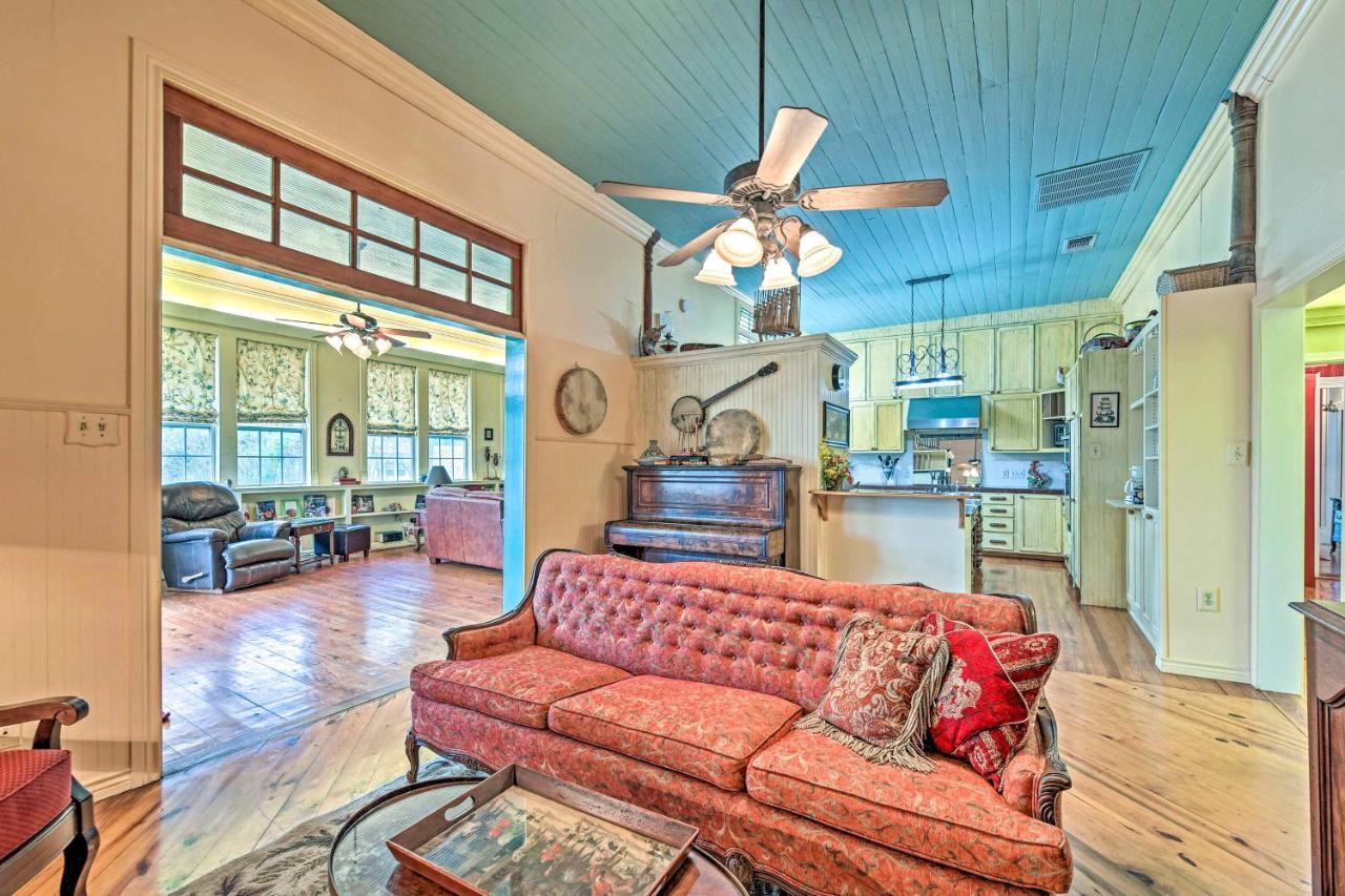 The Lilly House Historic Glen Rose Home With Porch! Екстер'єр фото